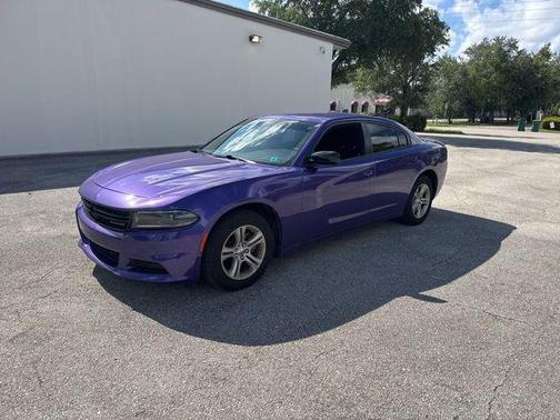 Plum Crazy Pearlcoat 2023 Dodge Charger SXT