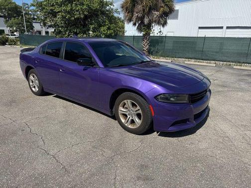 Plum Crazy Pearlcoat 2023 Dodge Charger SXT
