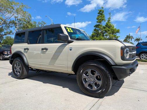 DESERT SAND 2025 Ford Bronco Big Bend