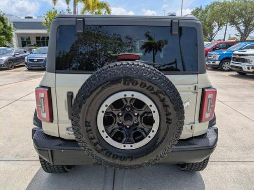 DESERT SAND 2025 Ford Bronco Badlands