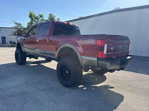 RUBY RED METALLIC 2019 Ford F-250 King Ranch