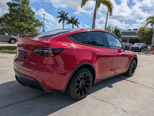 Red Multi-Coat 2022 Tesla Model Y Long Range Dual Motor All-Wheel Drive