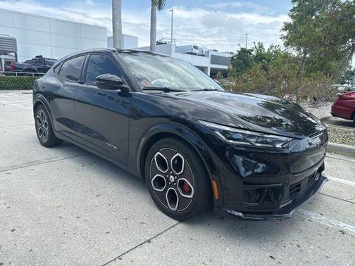 SHADOW BLACK 2022 Ford Mustang Mach-E GT