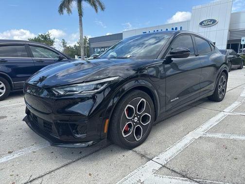 SHADOW BLACK 2022 Ford Mustang Mach-E GT
