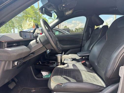 SHADOW BLACK 2022 Ford Mustang Mach-E GT