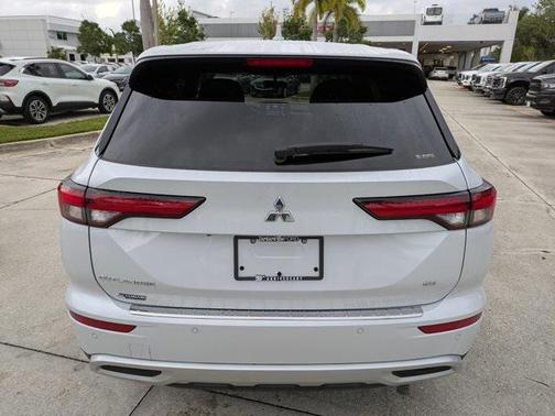 2024 Mitsubishi Outlander SE 2.5 S-AWC