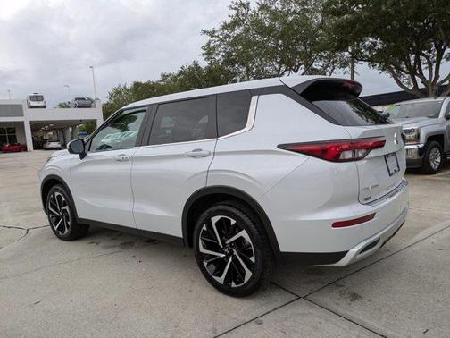 2024 Mitsubishi Outlander SE 2.5 S-AWC