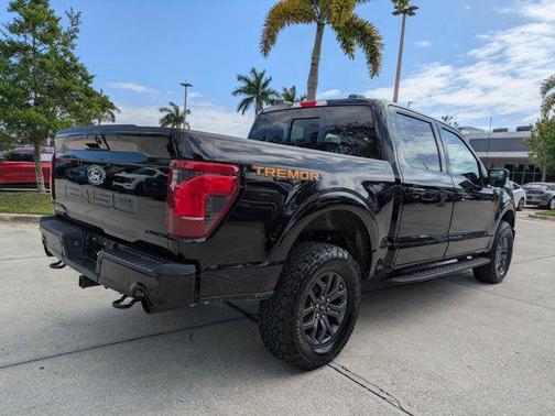 AGATE BLACK METALLIC 2025 Ford F-150 Tremor