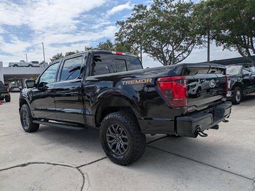 AGATE BLACK METALLIC 2025 Ford F-150 Tremor
