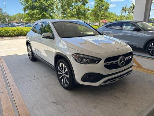 Polar White 2023 Mercedes-Benz GLA 250 Base