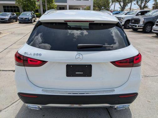 Polar White 2023 Mercedes-Benz GLA 250 Base