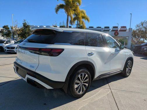 2024 INFINITI QX60 Pure