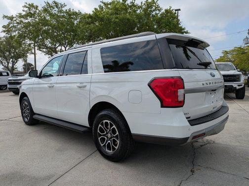 OXFORD WHITE 2024 Ford Expedition Max XLT