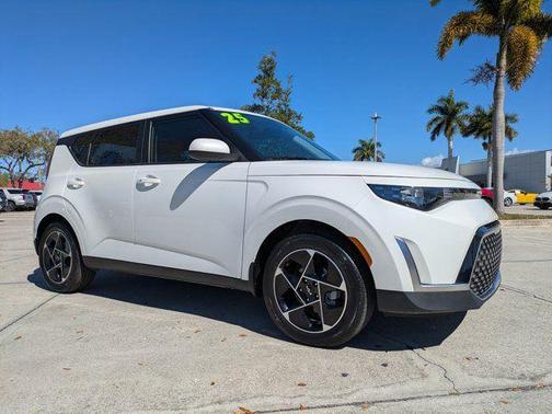 2025 Kia Soul EX