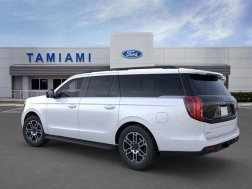 2025 Ford Expedition Max Active 4x4