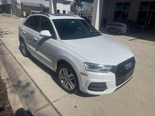 2017 Audi Q3 2.0T Premium Plus