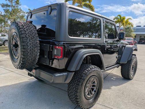 Black Clearcoat 2025 Jeep Wrangler Willys