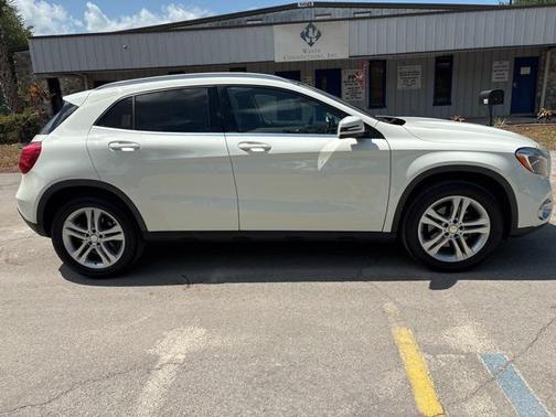 2018 Mercedes-Benz GLA 250 Base