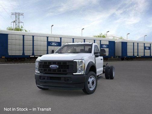Oxford White 2026 Ford F-450 DRW
