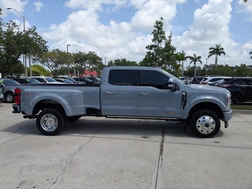 2024 Ford F-450 Limited