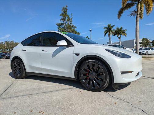 2022 Tesla Model Y Performance Dual Motor All-Wheel Drive