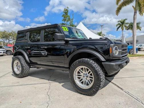 2022 Ford Bronco Base