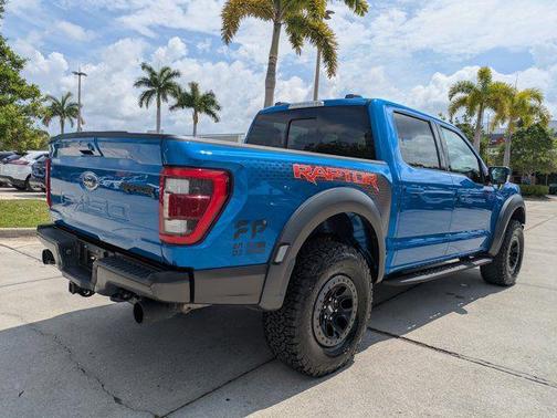 VELOCITY BLUE METALLIC 2021 Ford F-150 Raptor