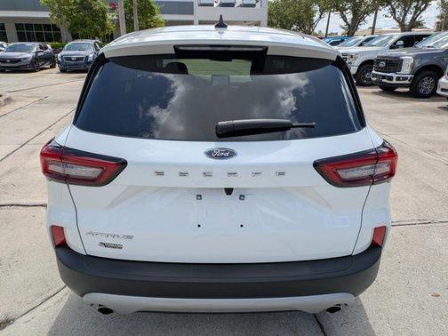 OXFORD WHITE 2024 Ford Escape Active