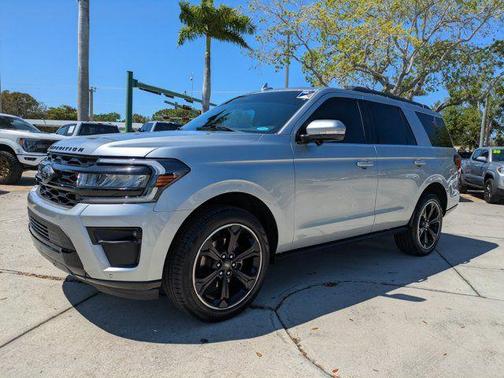 ICONIC SILVER METALLIC 2024 Ford Expedition Limited