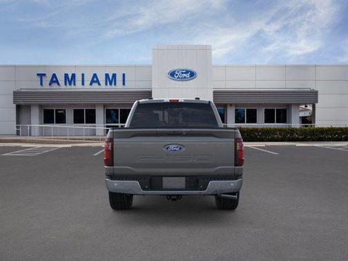 CARBONIZED GRAY METALLIC 2026 Ford F-150 XLT