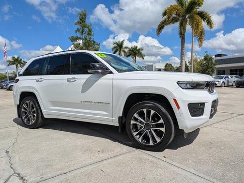 2023 Jeep Grand Cherokee Overland