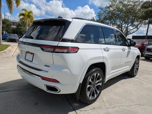 2023 Jeep Grand Cherokee Overland