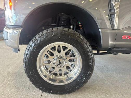 CARBONIZED GRAY 2026 Ford F-350 Lariat