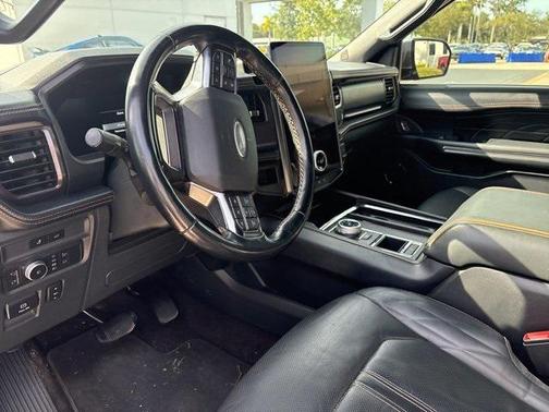 2022 Ford Expedition Platinum