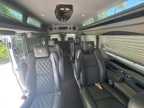 OXFORD WHITE 2024 Ford Transit-150 Base