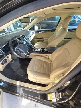 2015 Ford Fusion Hybrid SE