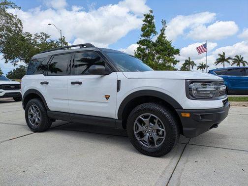 OXFORD WHITE 2023 Ford Bronco Sport Badlands