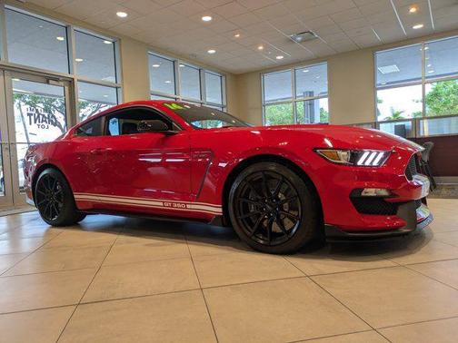 Race Red 2016 Ford Shelby GT350 Base