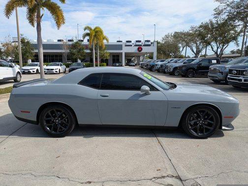 2022 Dodge Challenger R/T