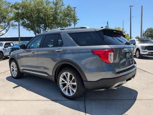 2021 Ford Explorer Platinum