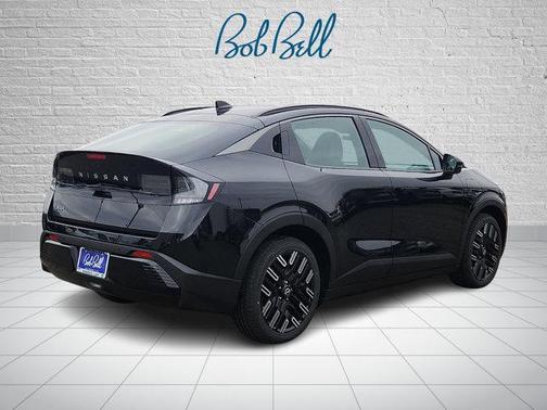 2026 Nissan Leaf PLATINUM+