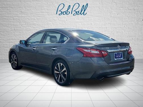 2016 Nissan Altima 2.5 SR