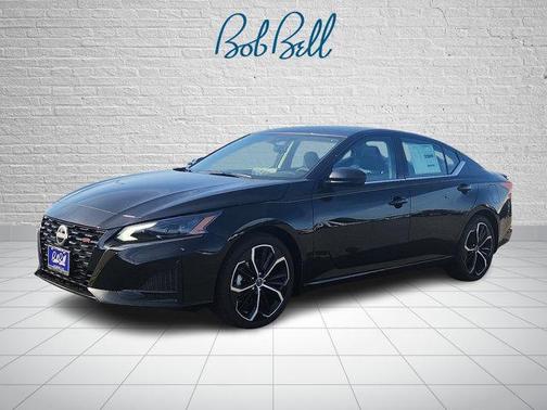 2025 Nissan Altima SR FWD