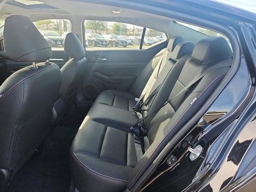 2025 Nissan Altima SR FWD
