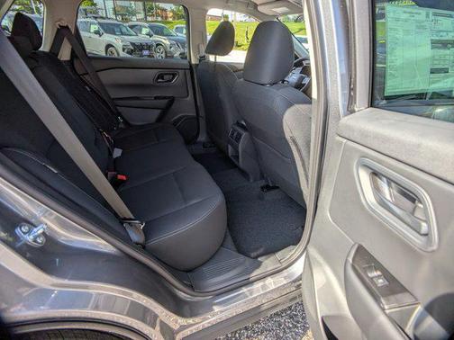 2025 Nissan Rogue S
