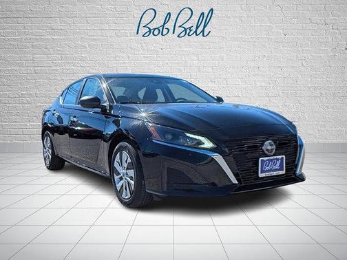 2025 Nissan Altima S FWD