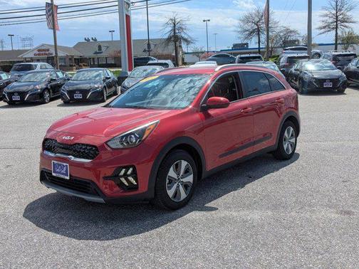 2022 Kia Niro LX