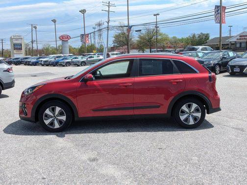 2022 Kia Niro LX
