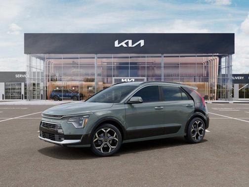 Cityscape Green 2026 Kia Niro Touring