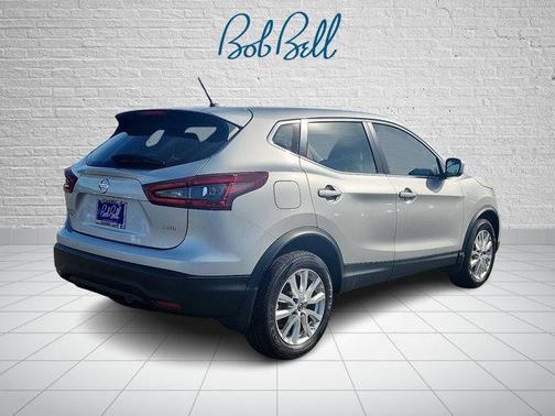 2022 Nissan Rogue Sport S